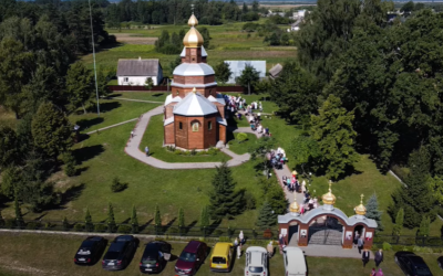 Яблучний Спас у селі Черче. Вид з квадрокоптера